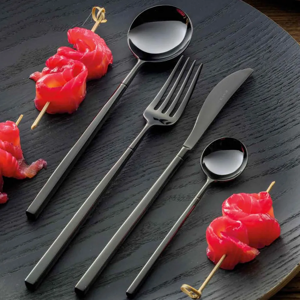 Viadurini Kitchen Besteck Set-24 Besteck aus poliertem Schmiedestahl in verschiedenen Ausführungen, Made in Italy - Osaka