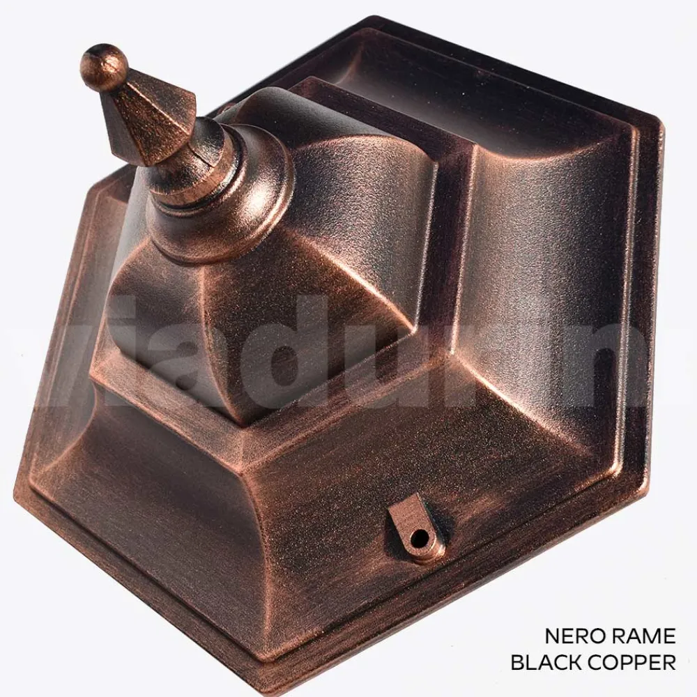 Viadurini Lighting Gartenlampion-211 cm hohe Gartenlampe aus Glas und 5 Aluminiumausführungen - Pinako