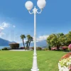 Viadurini Lighting Gartenlampion-212 cm hohe Straßenlaterne aus weißem Acryl und Aluminium, hergestellt in Italien - Trovabianco