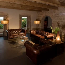 Viadurini Living Klassische Sofas-2- oder 3-Sitzer-Wohnzimmersofa aus Vintage-Leder mit gealterter Wirkung - Stempel