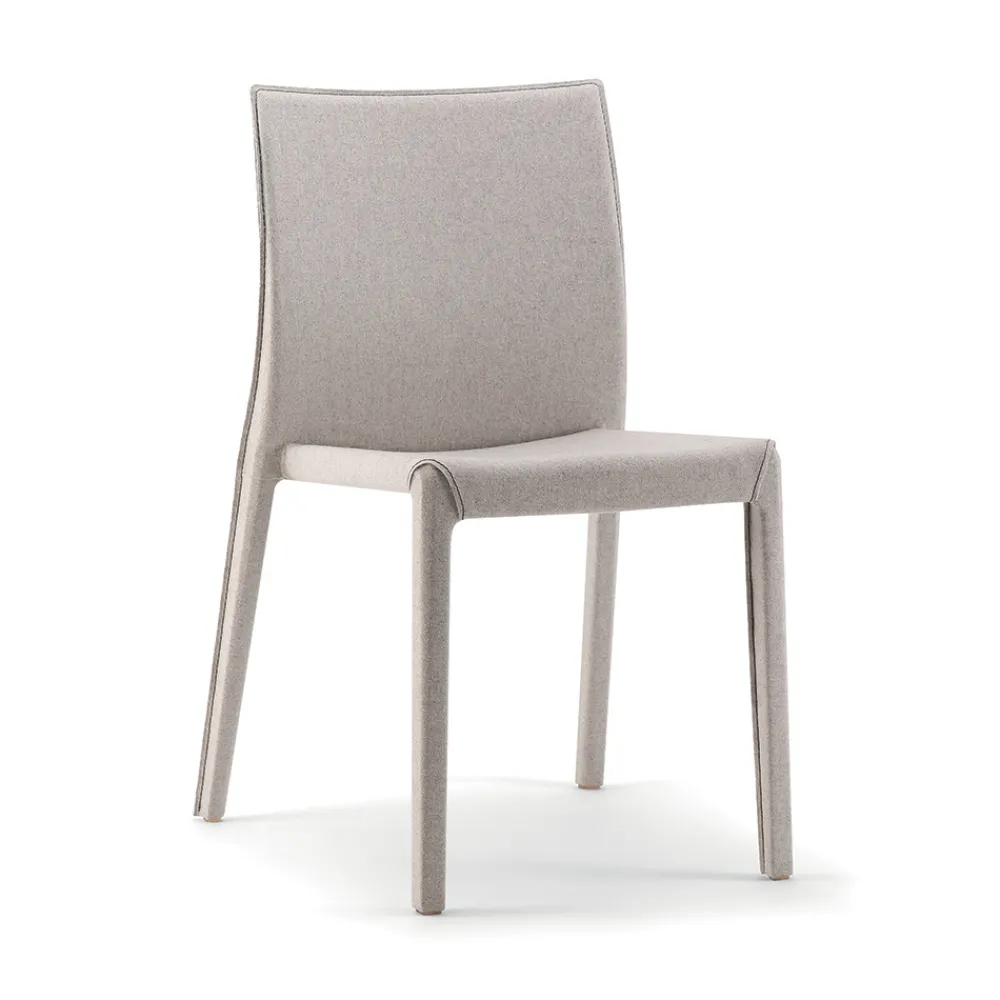 Viadurini in the Garden Moderne Stühle-2 stapelbare Stühle aus Polypropylen, Fiberglas und mit Wolle gepolstert – Gefunden