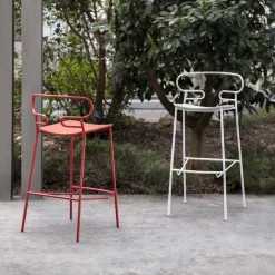 Viadurini in the Garden Outdoor Hocker-Außenhocker aus lackiertem Metall und Polyurethan Made in Italy - Trosa