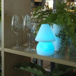 Viadurini Lighting Design Beleuchtung-Außenlampe aus Polyethylen RGB-LED-Licht Made in Italy - Marisol