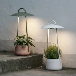 Viadurini Lighting Design Beleuchtung-Außenlampe mit Pflanzgefäß aus Ton, Aluminium und Messing - Cappello