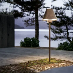 Viadurini Lighting Design Beleuchtung-Außenstehlampe aus Messing und Kupfer, hergestellt in Italien – Sword