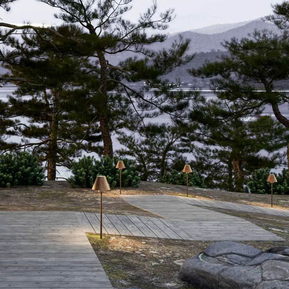 Viadurini Lighting Design Beleuchtung-Außenstehlampe aus Messing und Kupfer, hergestellt in Italien – Sword