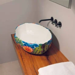 Viadurini Bathroom Farbige Waschbecken-Aufsatzwaschbecken aus gezeichneter Keramik made in Italy Oscar Design