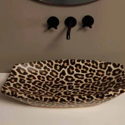 Viadurini Bathroom Farbige Waschbecken-Aufsatzwaschbecken aus Keramik, Gepard, Design made in Italy Laura