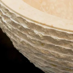 Viadurini Bathroom Steinwaschbecken-Aufsatzwaschbecken aus Naturstein weiß Finn, Einzelstück