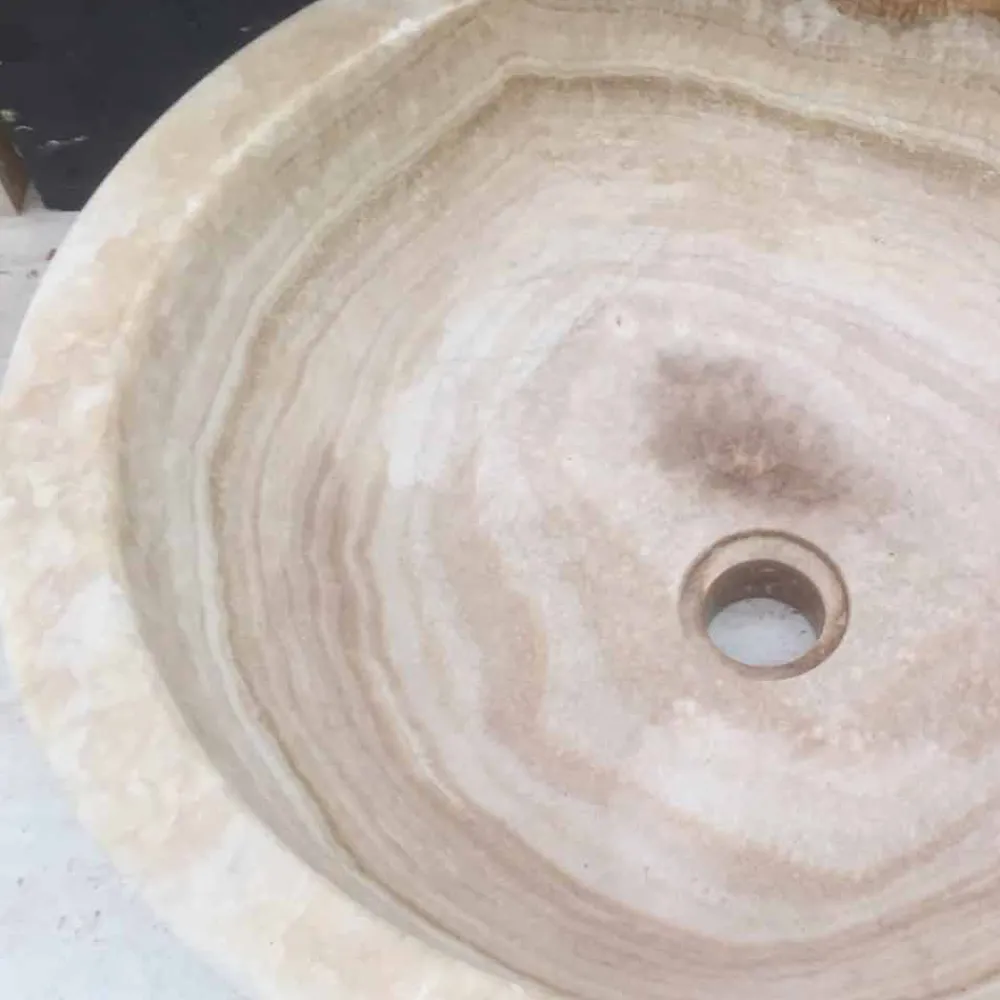 Viadurini Bathroom Steinwaschbecken-Aufsatzwaschbecken aus Naturstein Ana, Einzelstück