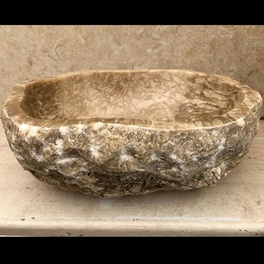 Viadurini Bathroom Steinwaschbecken-Aufsatzwaschbecken aus Naturstein Laia, Einzelstück