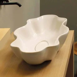 Viadurini Bathroom Keramikwaschbecken-Aufsatzwaschbecken modernes Design, weiße Keramik made in Italy Cubo