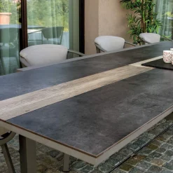 Viadurini in the Garden Gartentische Aus Aluminium|Ausziehbare Gartentische-Ausziehbarer Tisch 300 cm aus Aluminium mit HPL-Einsatz - Righello