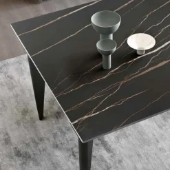 Viadurini Living Ausziehbare Esstische-Ausziehbarer Tisch bis 200 cm Teleskop aus Metall und Feinsteinzeug - Achille