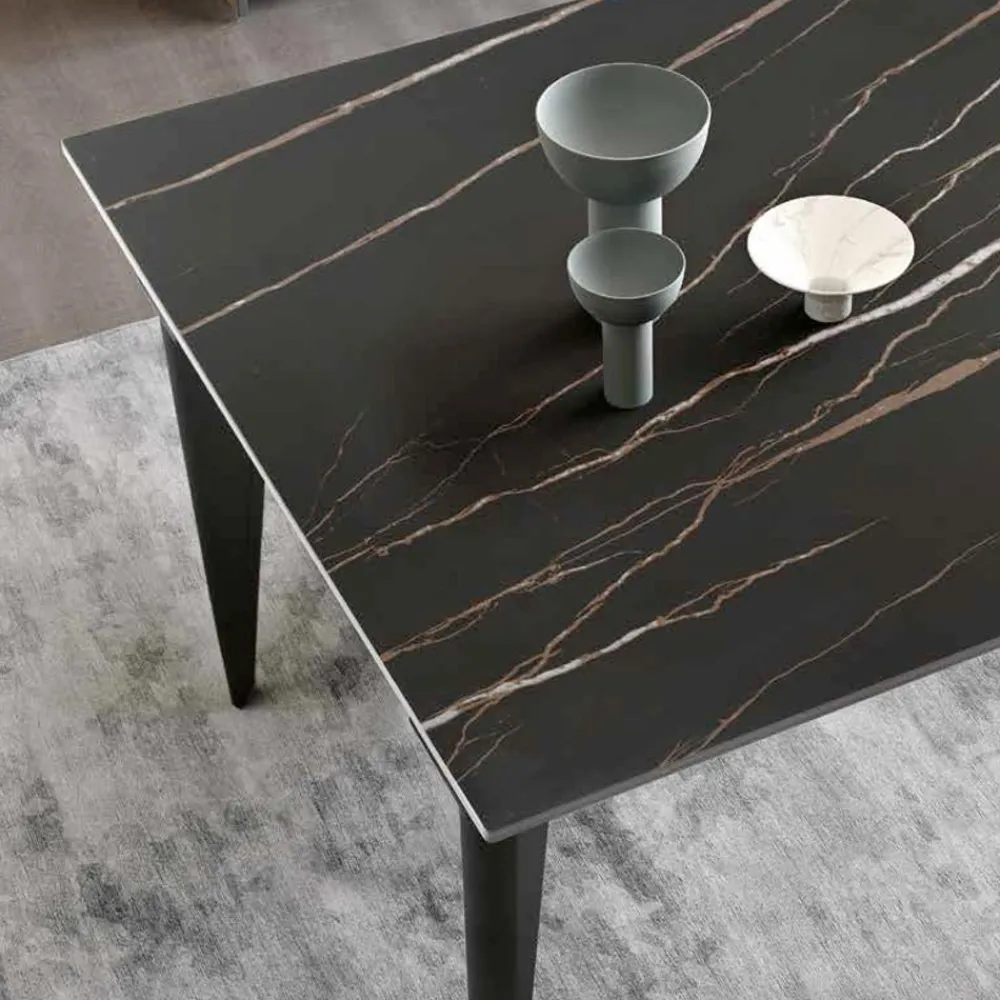 Viadurini Living Ausziehbare Esstische-Ausziehbarer Tisch bis 180 cm Teleskop aus Metall und Feinsteinzeug - Achille