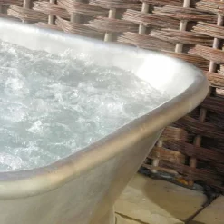 Viadurini Bathroom Freistehende Badewannen-Badewanne freistehend aus Kupfer in modernem Design Annie