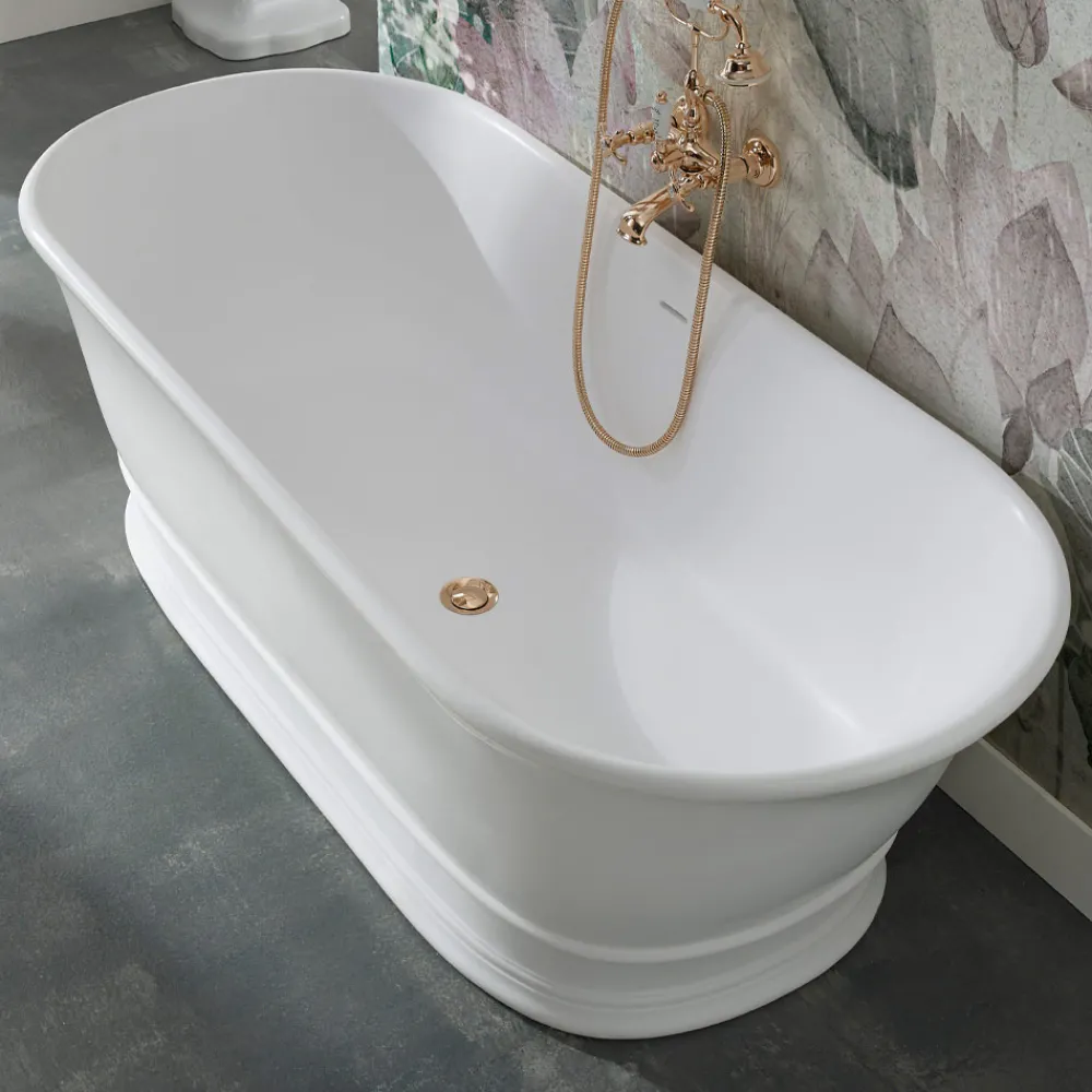 Viadurini Bathroom Freistehende Badewannen-Badewanne mit fester Oberfläche und integriertem Überlauf, hergestellt in Italien – Aurelio