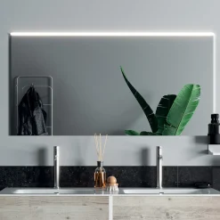 Viadurini Bathroom Badmöbel Hängend-Badezimmerkomposition mit Spiegel, Doppelwaschbecken und Sockel, hergestellt in Italien – Kilos