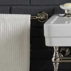 Viadurini Bathroom Badmöbel Stehend-Badezimmer-Set mit Vintage-Doppelkonsole aus weißer Keramik auf einer linearen Struktur