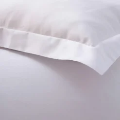 Viadurini Textile Bettbezüge-Bettbezug-Set mit 2 Kissenbezügen aus 100 % Baumwollsatin, hergestellt in Italien – flauschig