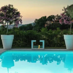 Viadurini Fire Design Bodenkamine Bioethanol-Bio-Bodenkamin aus weiß lackiertem Metall und gehärtetem Glas - Pelide