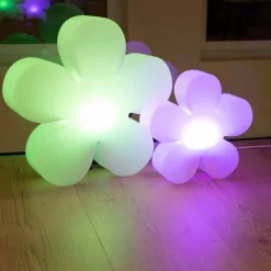 Viadurini Lighting Design Beleuchtung|Designer Stehlampen-Blumentisch oder Stehlampe in modernem Design aus Polyethylen - Fiorestar