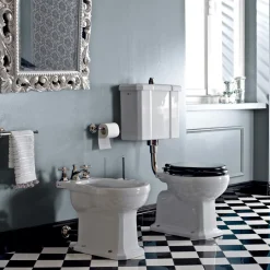 Viadurini Bathroom Wc-Boden-WC mit Keramikkassette und Made in Italy Black Seat - Marwa