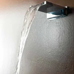 BOSSINI Badewannearmaturen-Wasserfall Duschkopf Bocca