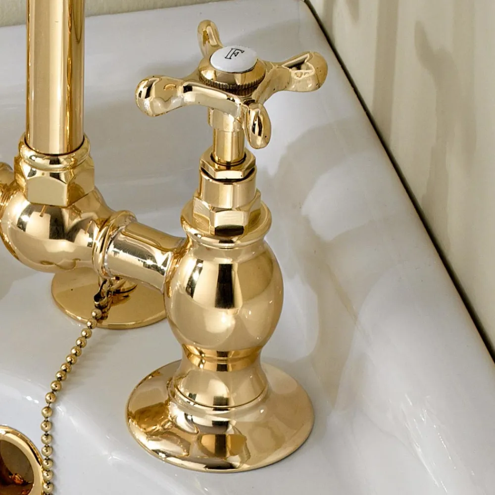 Viadurini Taps Waschbeckenarmaturen-Brückenarmaturen für Waschbecken aus klassischem handgefertigtem Messing - Fioretta