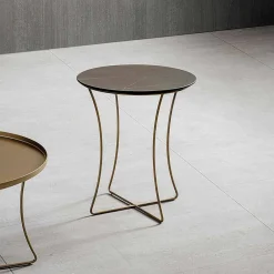 Viadurini Living Moderne Couchtische-Couchtisch aus lackiertem Metall mit HPL-Platte Made in Italy - Numbo