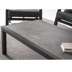 Viadurini in the Garden Garten Beistelltisch-Couchtisch im Freien mit Aluminiumbasis und Keramikplatte - Maino