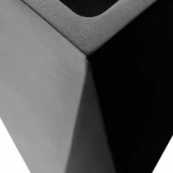 Viadurini Living Deko Vasen-Dekorative Vase aus Polyethylen im quadratischen Design Hergestellt in Italien - Bonina