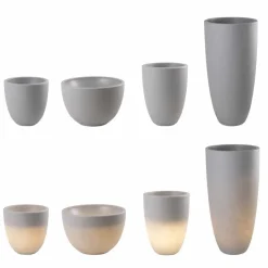 Viadurini Lighting Lichtmöbel-Design Beleuchtete Außen- und Innenvase aus farbigem Polyethylen - Svasostar