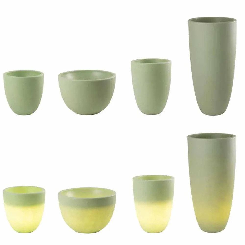 Viadurini Lighting Lichtmöbel-Design Beleuchtete Außen- und Innenvase aus farbigem Polyethylen - Svasostar