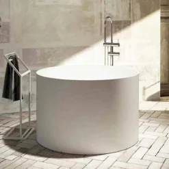 Viadurini Bathroom Freistehende Badewannen-Design freistehende Rundbadewanne in Italien hergestellt Cremona