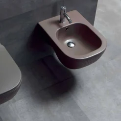 Viadurini Bathroom Bidet-Design Hängebidet aus Keramik Made in Italy Trabia