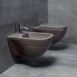 Viadurini Bathroom Bidet-Design Hängebidet aus Keramik Made in Italy Trabia
