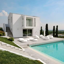 Viadurini in the Garden Sonnenliegen-Design Outdoor Chaiselongue aus weißem Polyethylen Made in Italy - Ervin