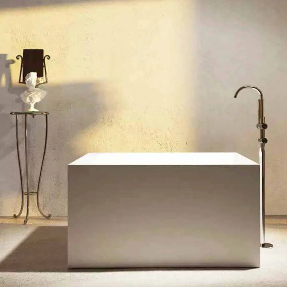 Viadurini Bathroom Freistehende Badewannen-Design quadratische Badewanne freestanding Argentera, made in Italy