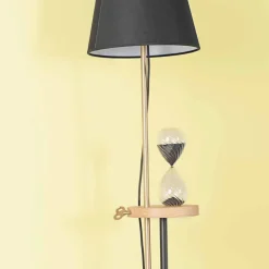 Viadurini Lighting Designer Stehlampen-Design Stehleuchte aus Stahl, Esche und Messing Made in Italy - Pitulla