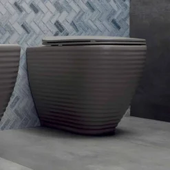 Viadurini Bathroom Wc-Design Toilettenvase aus weißer oder farbiger Keramik Trabia