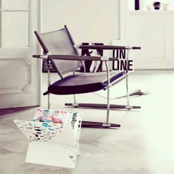 Mabele Zeitungsständer-Design Zeitschriftenständer Rotokalko von , handgefertigt in Italien