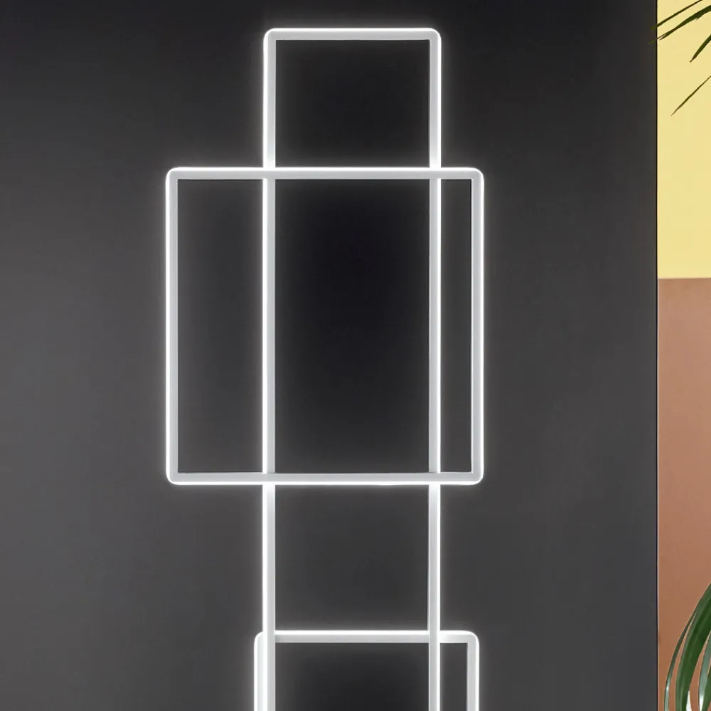 Viadurini Lighting Moderne Stehlampen-Design-LED-Stehlampe aus Gold oder Silber lackiertem Metall - Formal