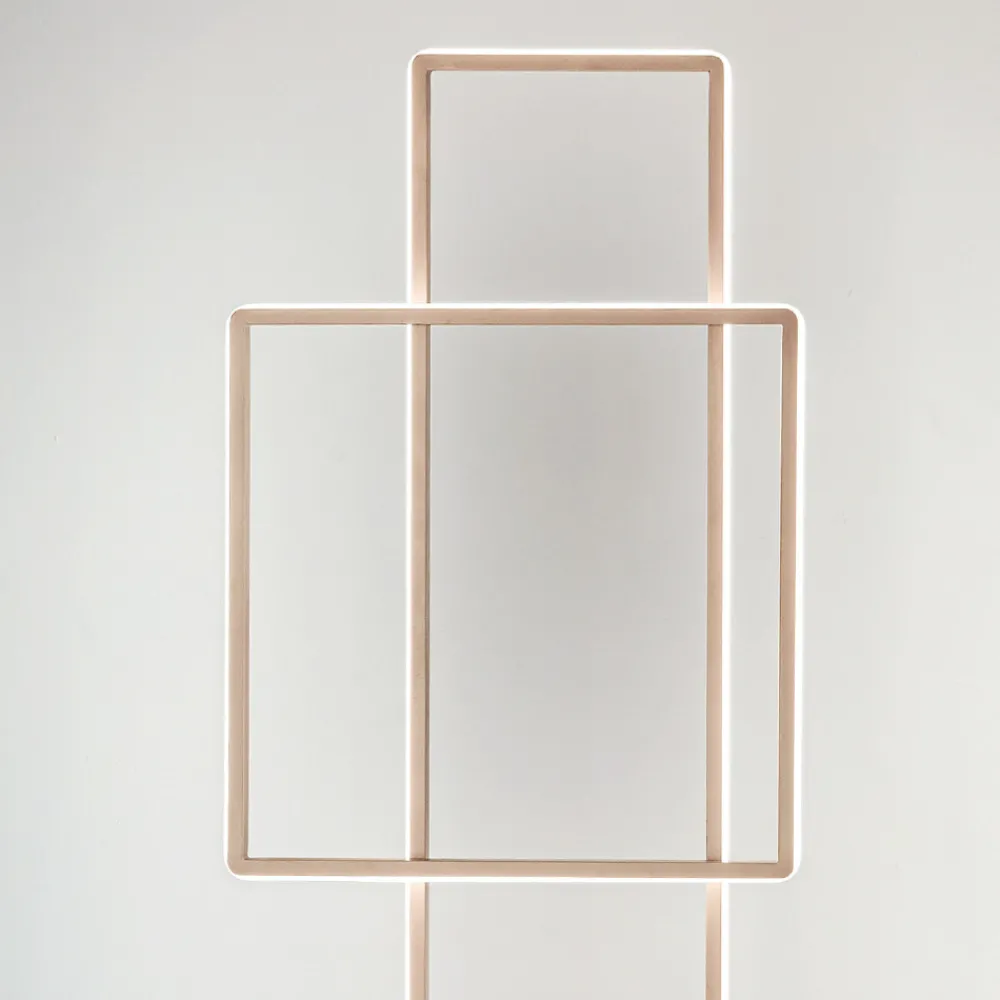 Viadurini Lighting Moderne Stehlampen-Design-LED-Stehlampe aus Gold oder Silber lackiertem Metall - Formal