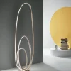 Viadurini Lighting Moderne Stehlampen-Design-Stehlampe aus lackiertem Metall mit Gold-Finish mit LED - Simea