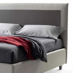 Viadurini Night Design Maßgeschneiderte Möbel|Polsterbetten-Doppelbett aus Kunstleder mit Box und glattem Kopfteil Made in Italy - Arturo