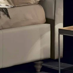 Viadurini Night Design Polsterbetten-Doppelbett aus Kunstleder mit Aufbewahrungsbox 160x190/200 cm Gin