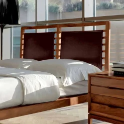 Viadurini Night Design Design Doppelbetten-Doppelbett made in Italy,Basis aus massivem Nussholz,Design Didimo