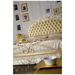 Viadurini Night Design Schlafzimmer Komplett-Doppelbett mit Matratze, Kissen und 2 Nachttischen, hergestellt in Italien – Laki