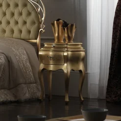 Viadurini Night Design Schlafzimmer Komplett-Doppelbett mit Matratze, Kissen und 2 Nachttischen, hergestellt in Italien – Laki